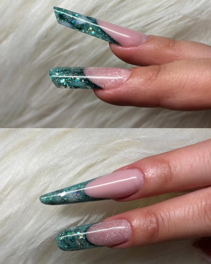 Unghie lunghe con french verde glitter